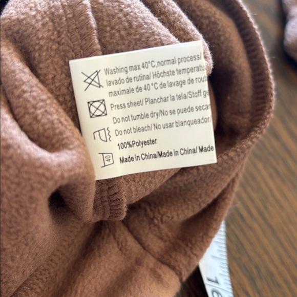 NWT- EKOUAER Women's Soft and cozy Pajama Set in Brown - Top and Pants- Small - Picture 6 of 7